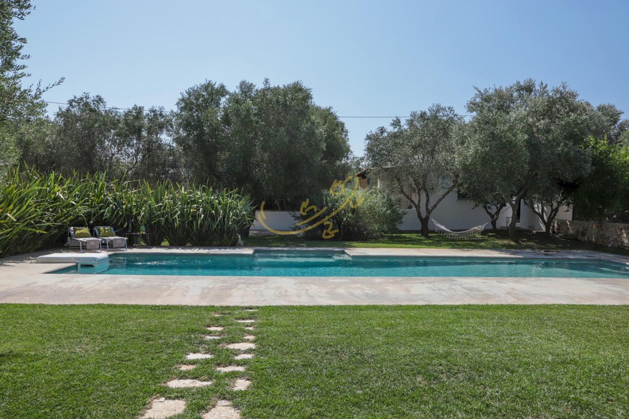 オストゥーニ Td Dimora Del Giglio With Organic Garden With Poolヴィラ エクステリア 写真