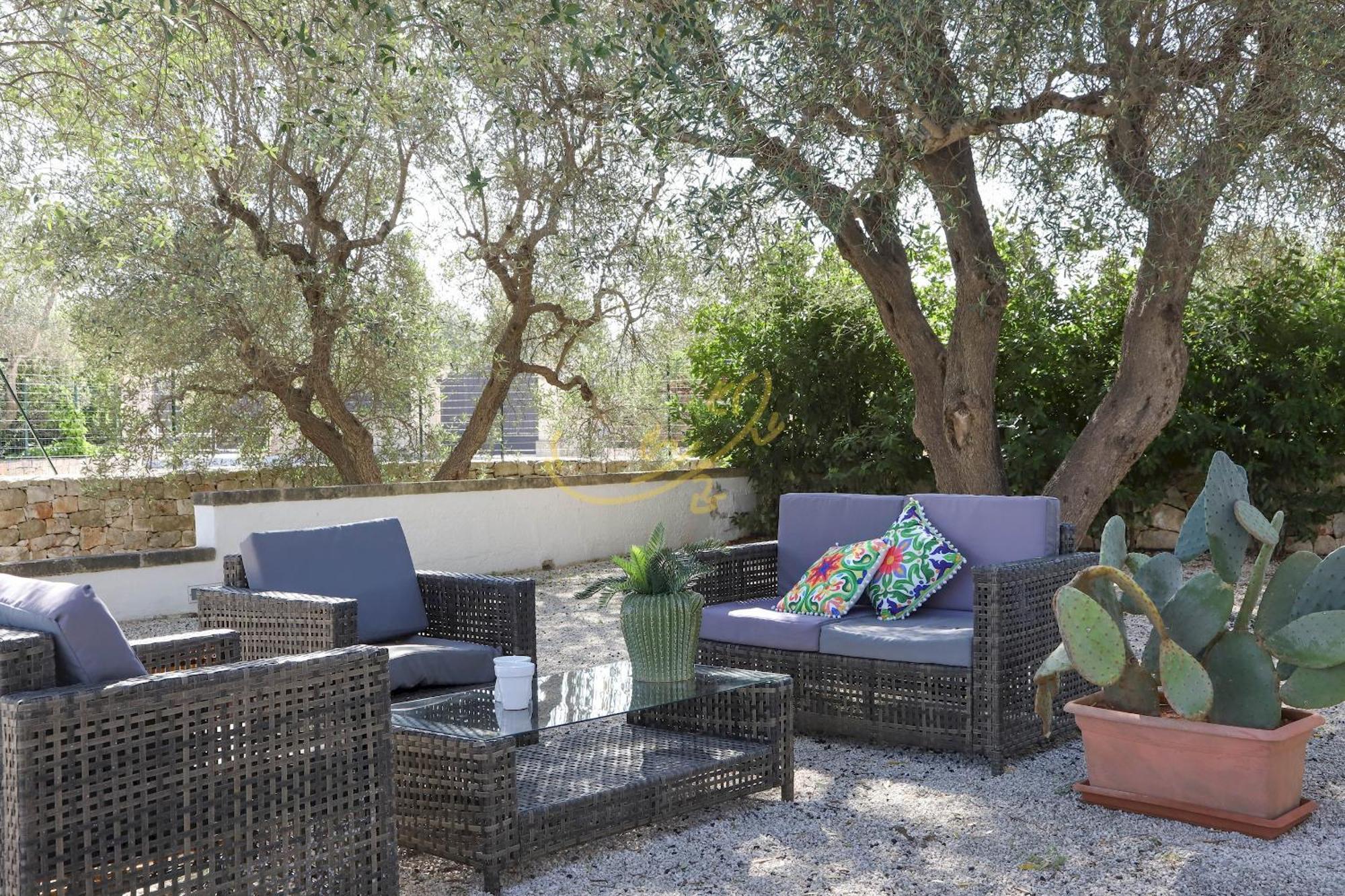 オストゥーニ Td Dimora Del Giglio With Organic Garden With Poolヴィラ エクステリア 写真